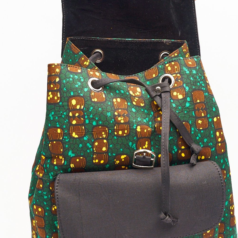 Backpack - Picture 6 of 6